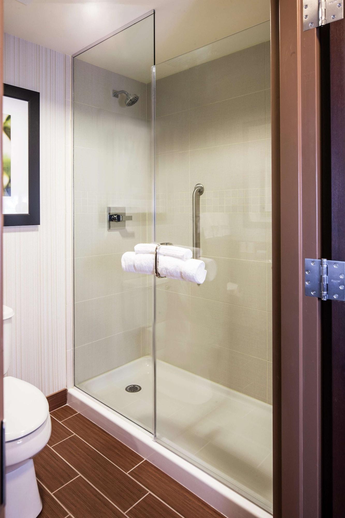 Hilton Garden 3*