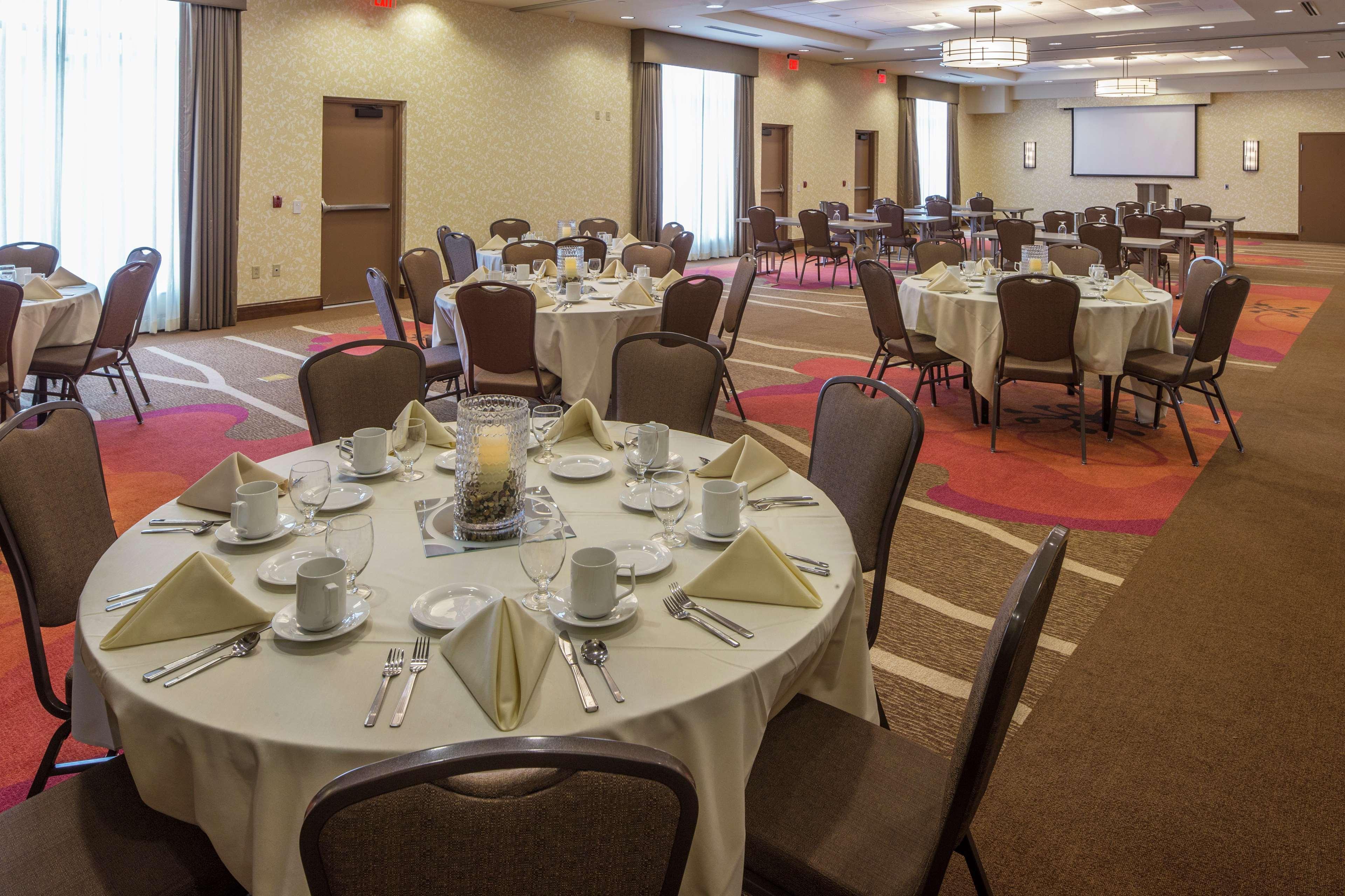 Hilton Garden